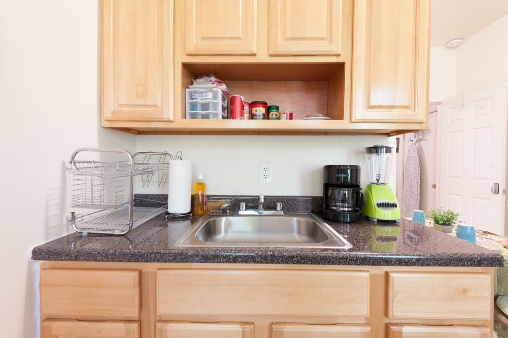 Studio&1 Bedroom Apartments - Bronx New York Buitenkant foto