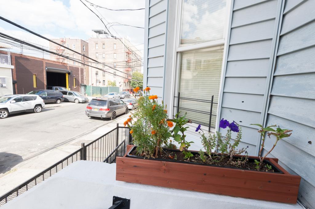 Studio&1 Bedroom Apartments - Bronx New York Buitenkant foto