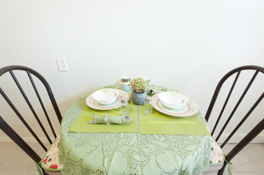 Studio&1 Bedroom Apartments - Bronx New York Buitenkant foto