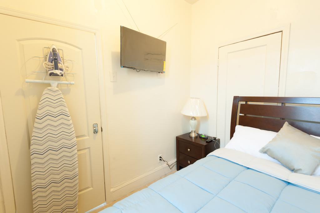 Studio&1 Bedroom Apartments - Bronx New York Buitenkant foto